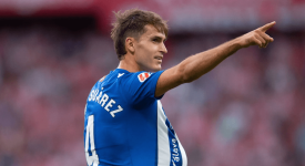 哈兰德欧冠淘汰赛神级进球助拜仁晋级，瓜迪奥拉盛赞天赋，创造新纪录